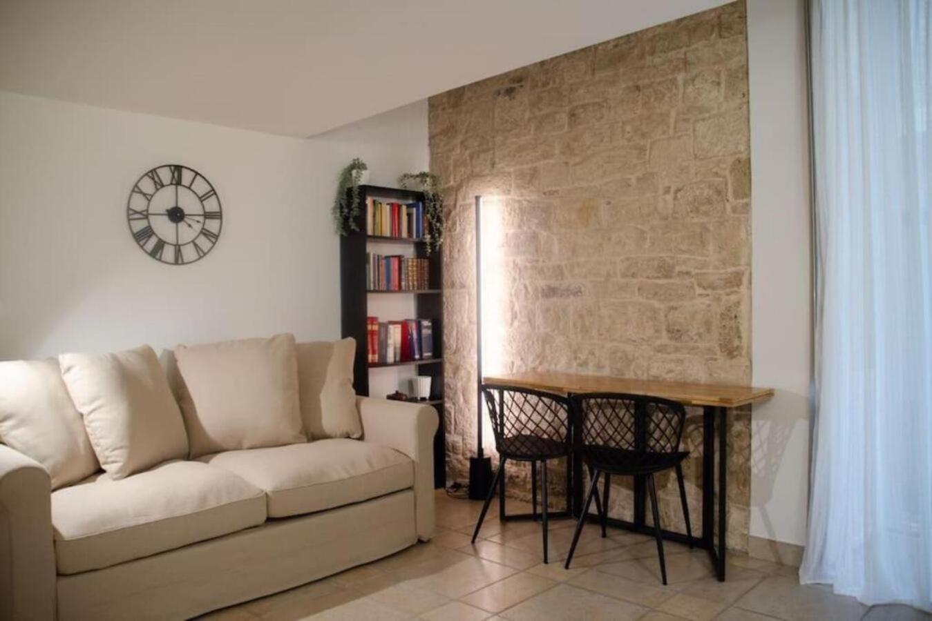 Maison De L'Air - Apt With Jacuzzi Giovinazzo Bagian luar foto